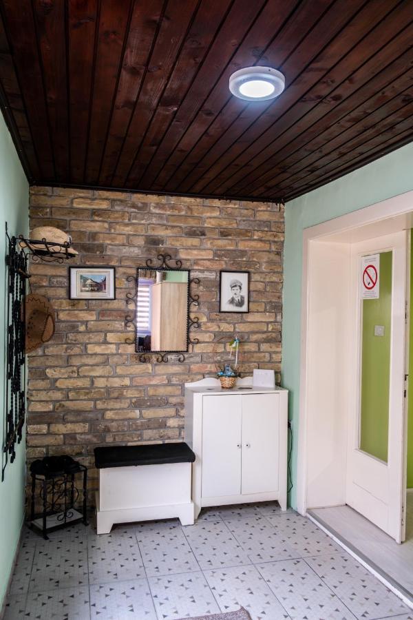 Apartman Bruno Senta ภายนอก รูปภาพ